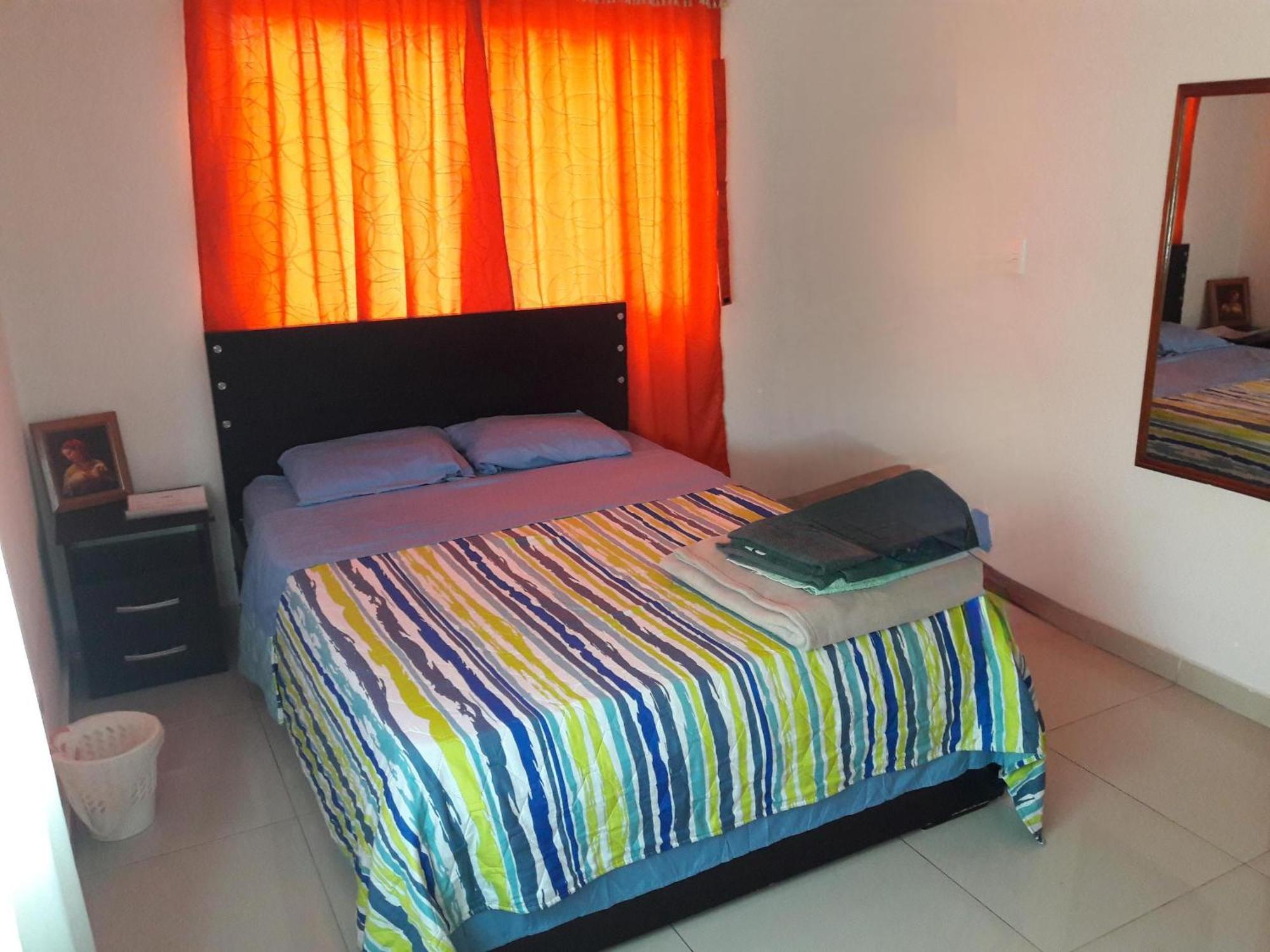 Casa 4 Apartment เมเดยิน ภายนอก รูปภาพ